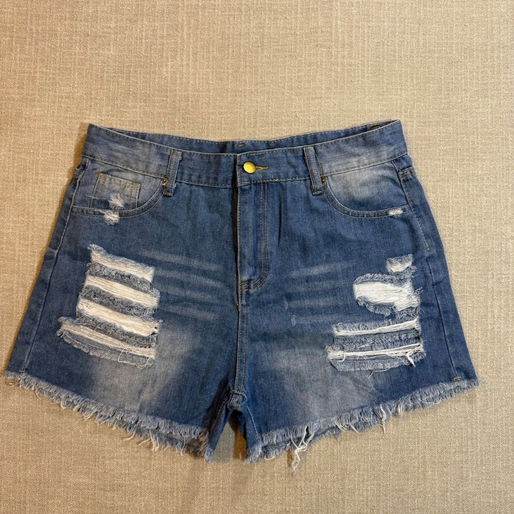 Distressed Denim Shorts Women XL Blue Ripped Raw Hem‎ High Waist Jean Shorts Y2K